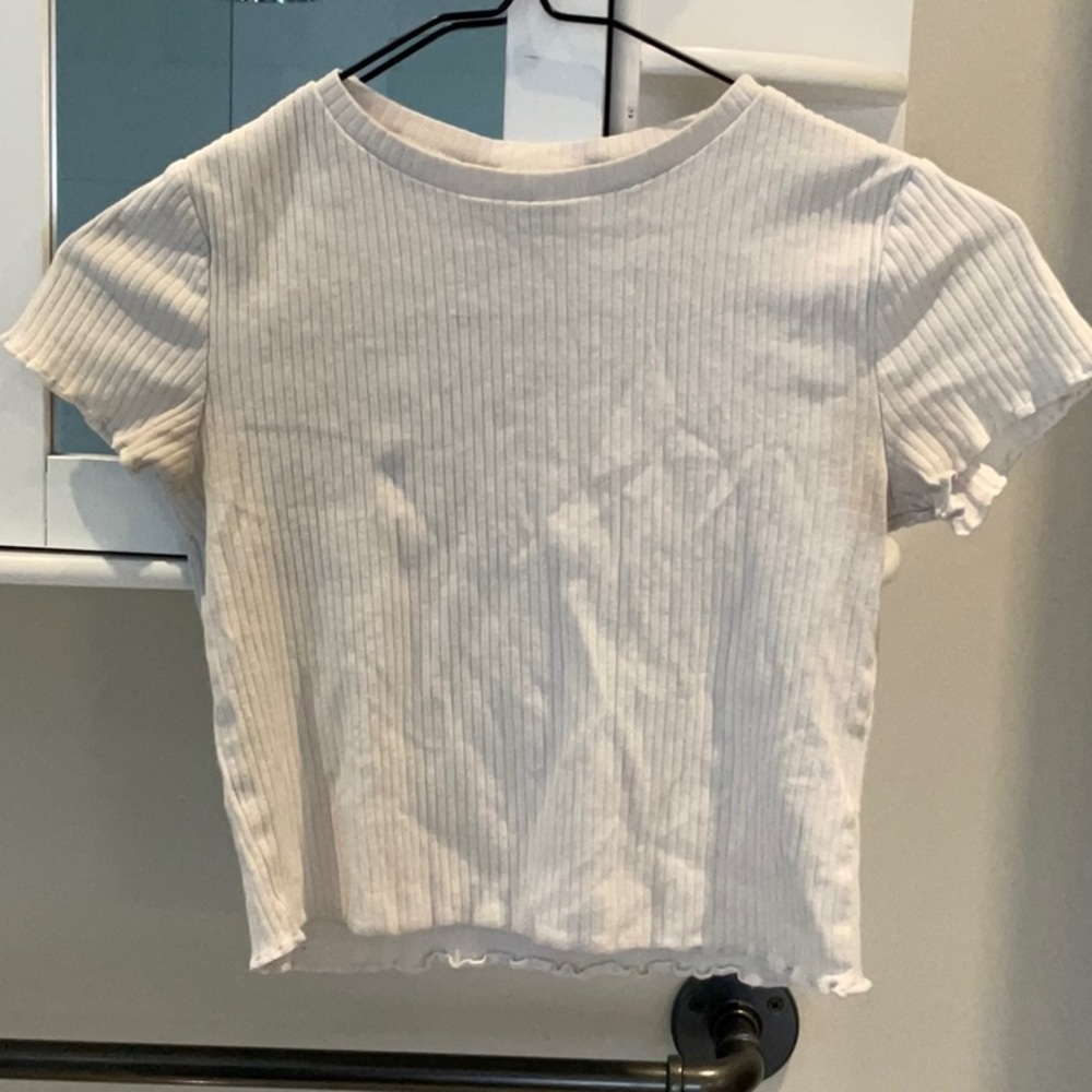 H&M ribbed short sleeve tee shirt🦜